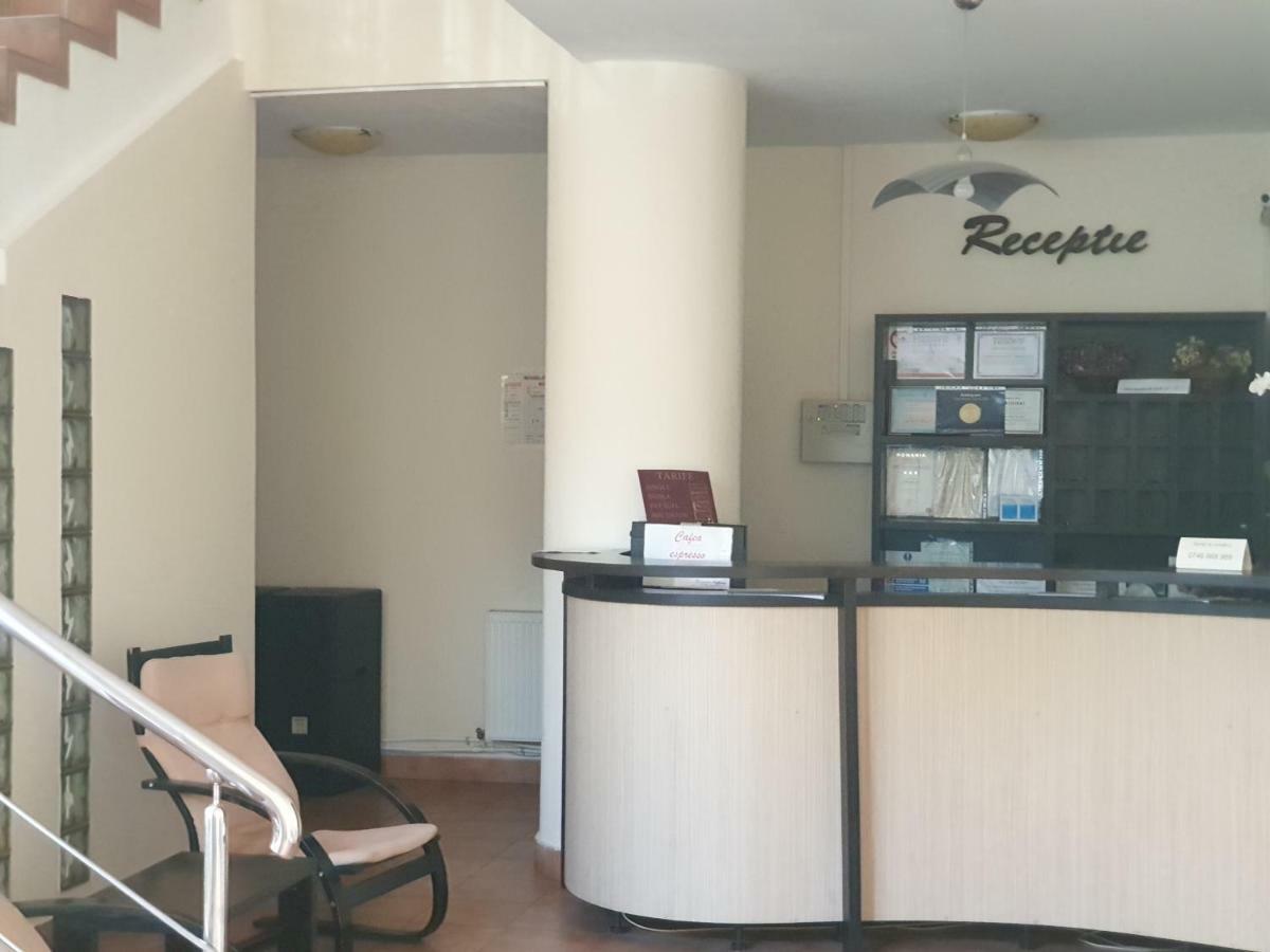 Pension Ambiance Iasi Exterior foto